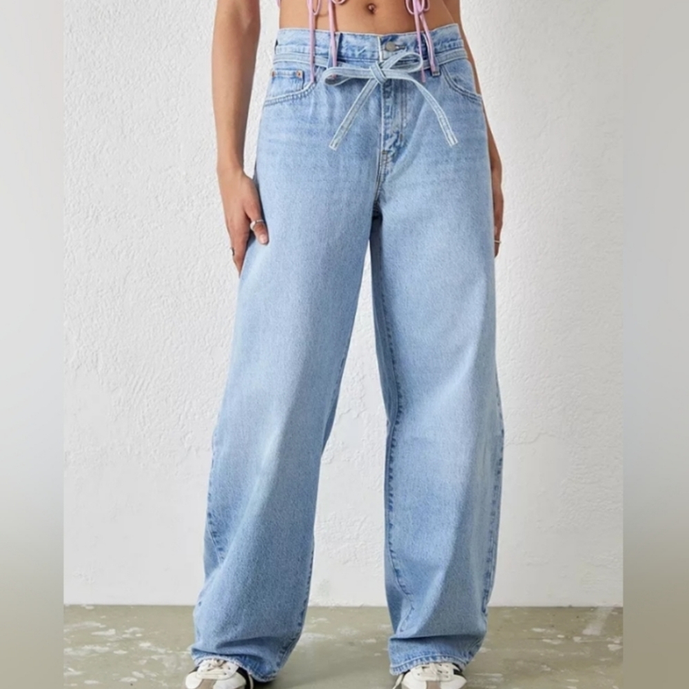 Levi's Premium XL Balloon jeans size 28